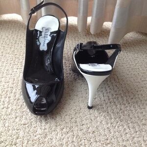 MFABI Patent leather heels size 36.5